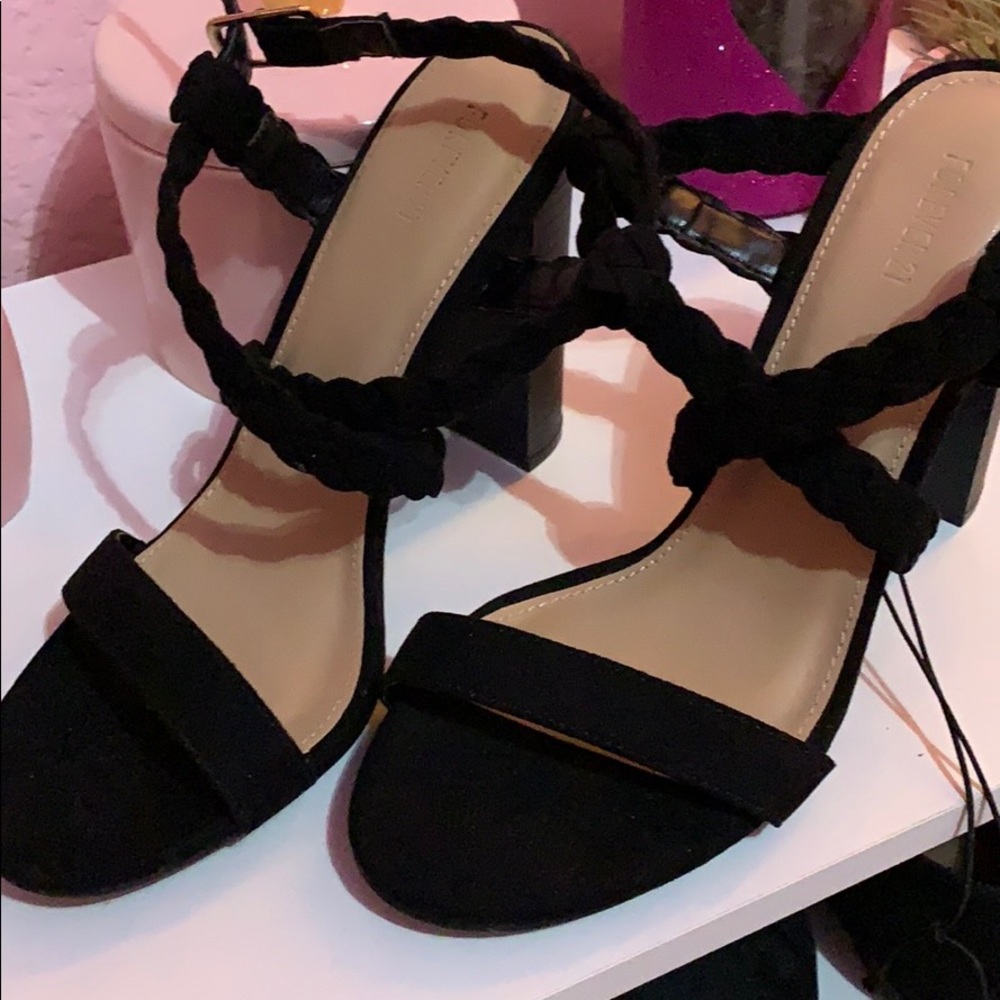 Brand new black heels